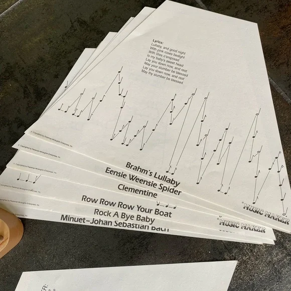 The Music Maker Lap Harp - Picture 4 of 8